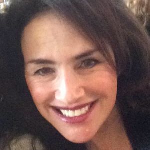 Meet your Posher, Selena